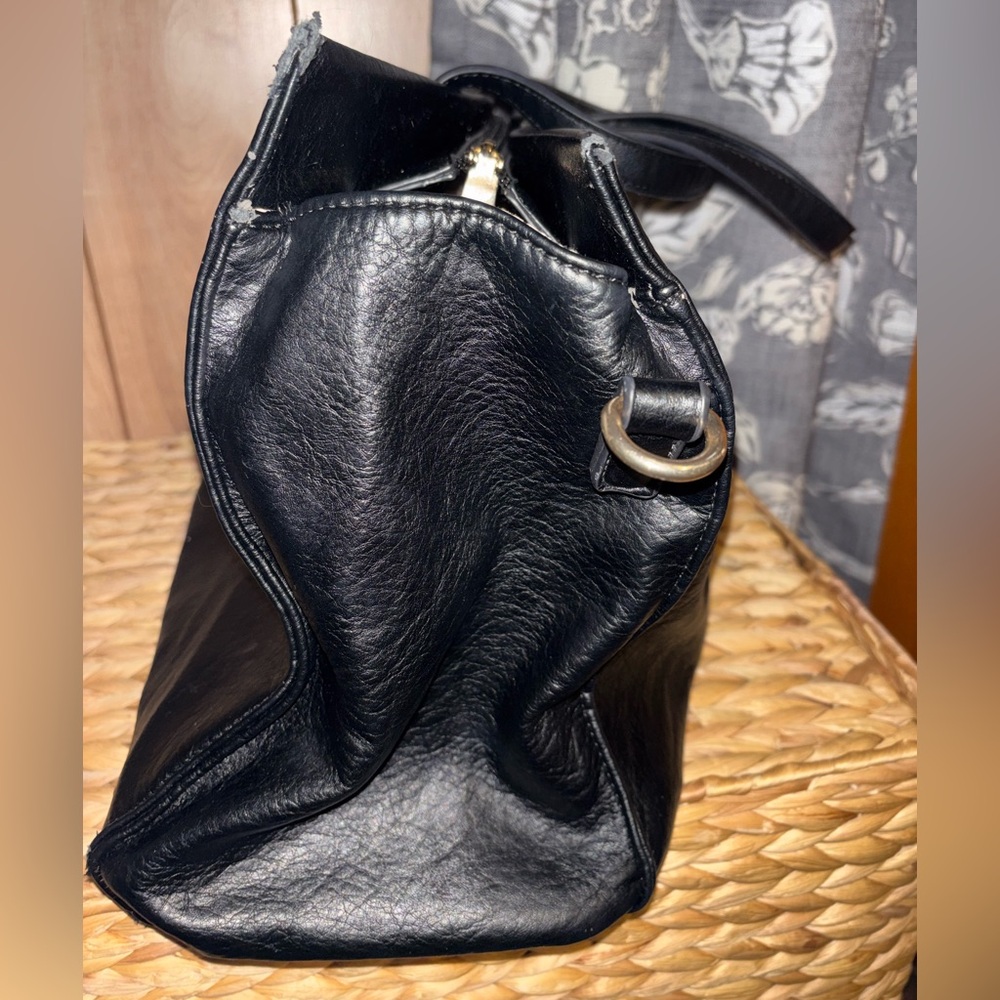 Moda Luxe Black Tote with Beige Center Stripe - Picture 6 of 13